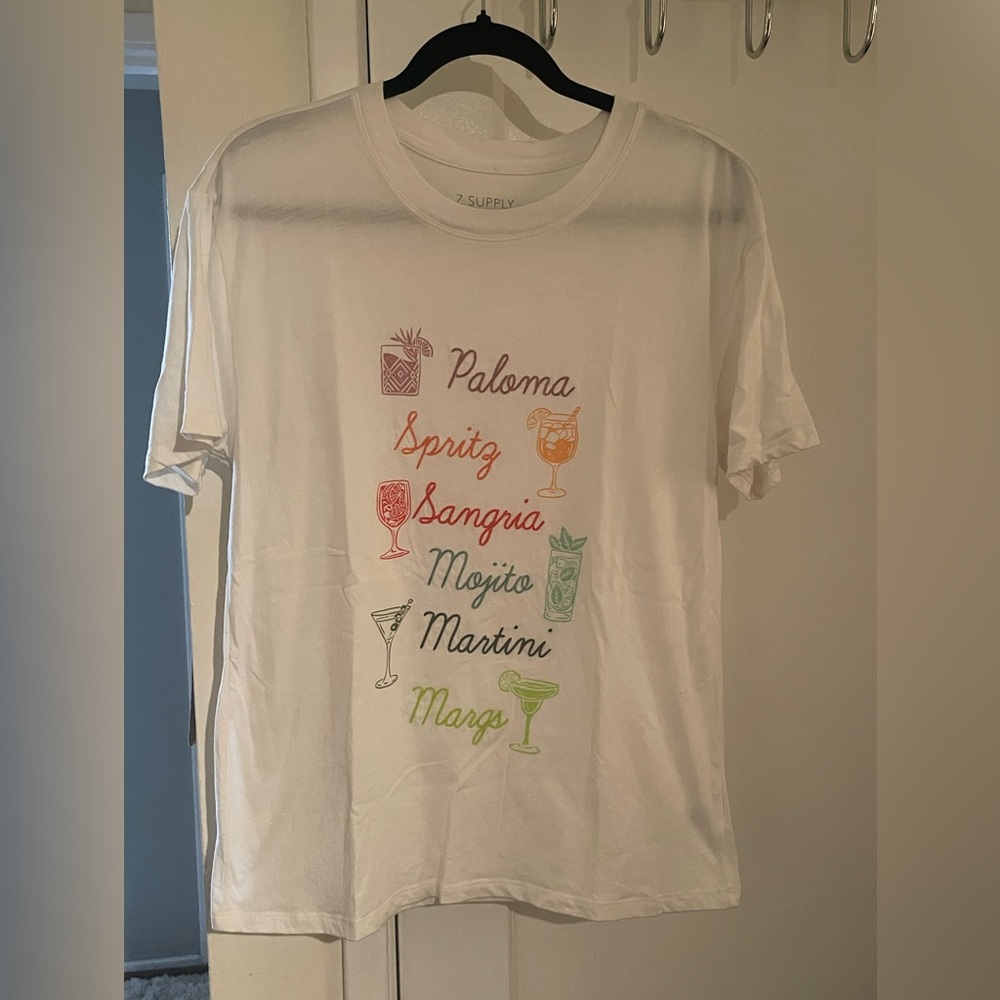 Zsupply festive beverage tshirt Size Small